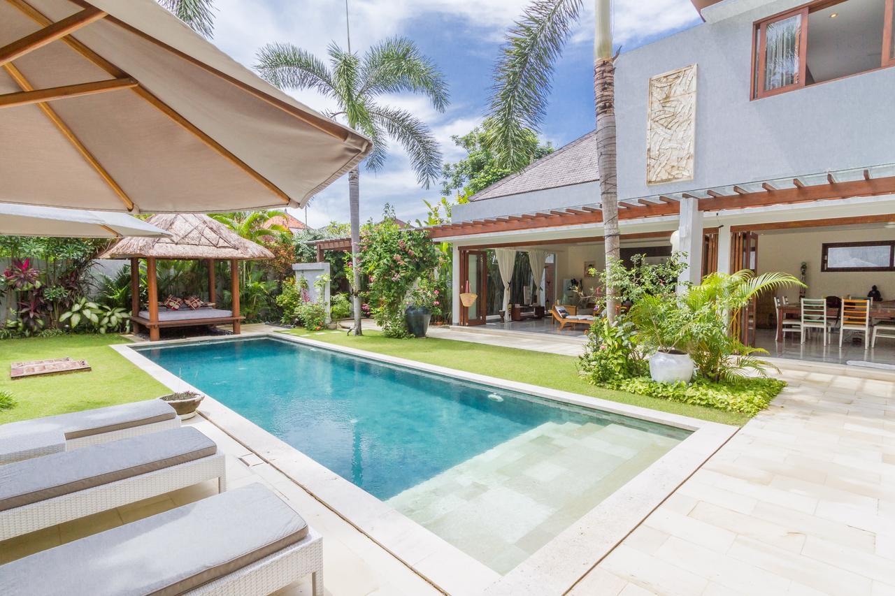Villa Pierrot Seminyak Eksteriør billede