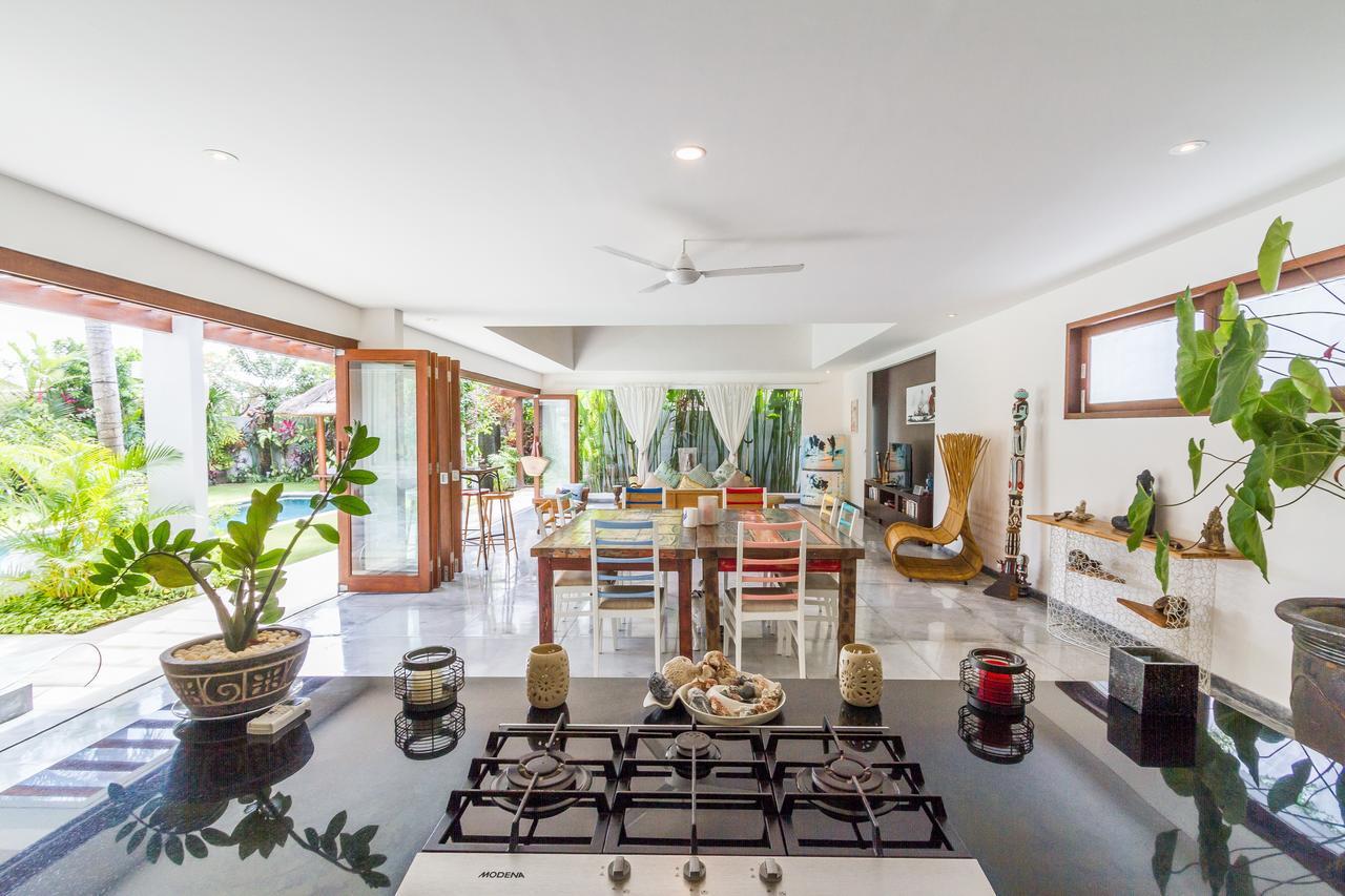 Villa Pierrot Seminyak Eksteriør billede